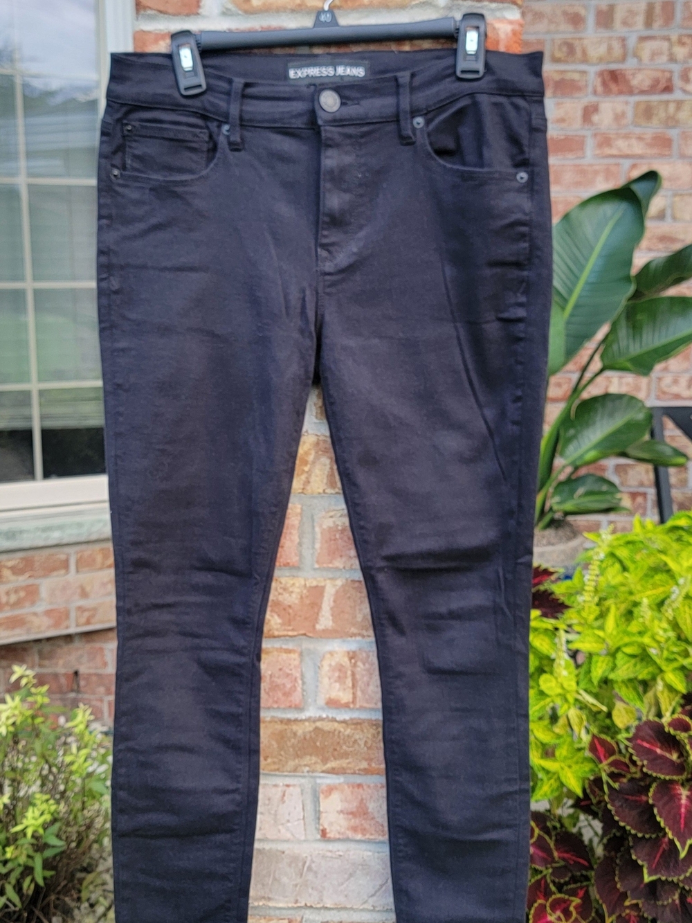 Express Women's Mid Rise Skinny Jeans in Black